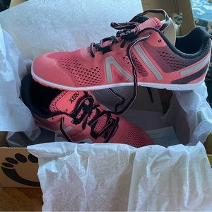 Xero HFS Shoe in Coral Hush